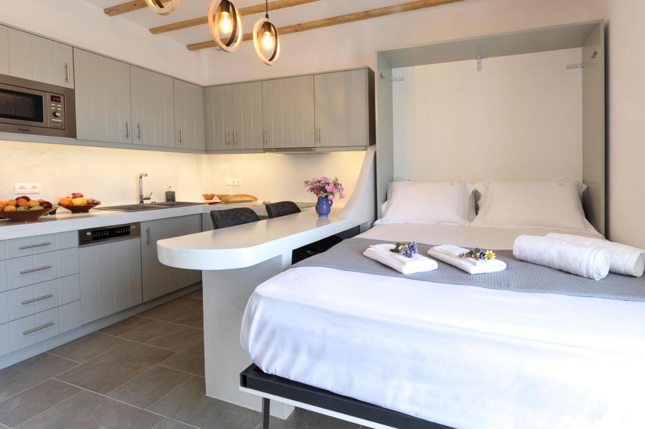Droufakos' Home, Lux Seafront Apartment W. View Cherronisos  Ngoại thất bức ảnh