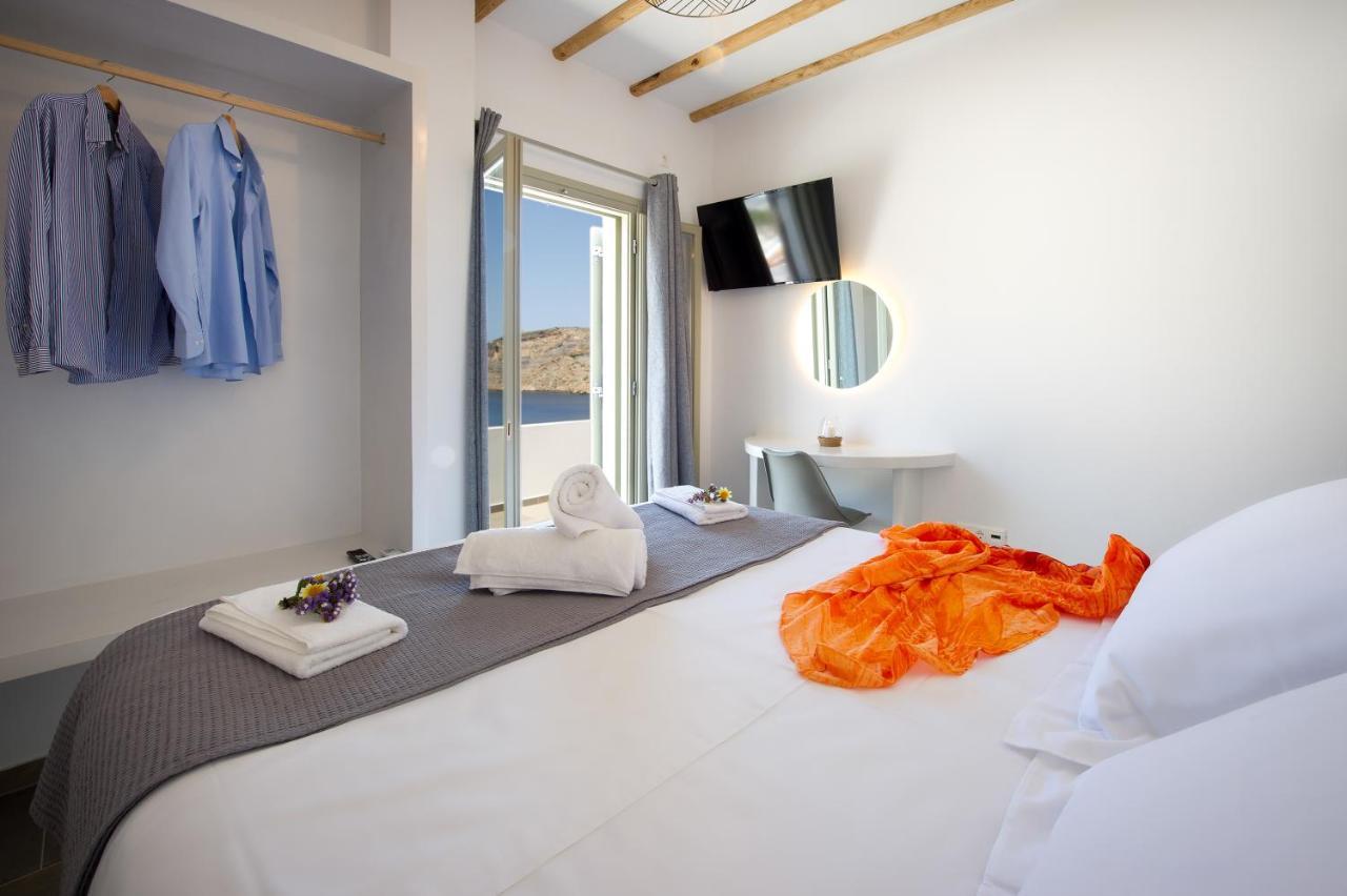 Droufakos' Home, Lux Seafront Apartment W. View Cherronisos  Ngoại thất bức ảnh